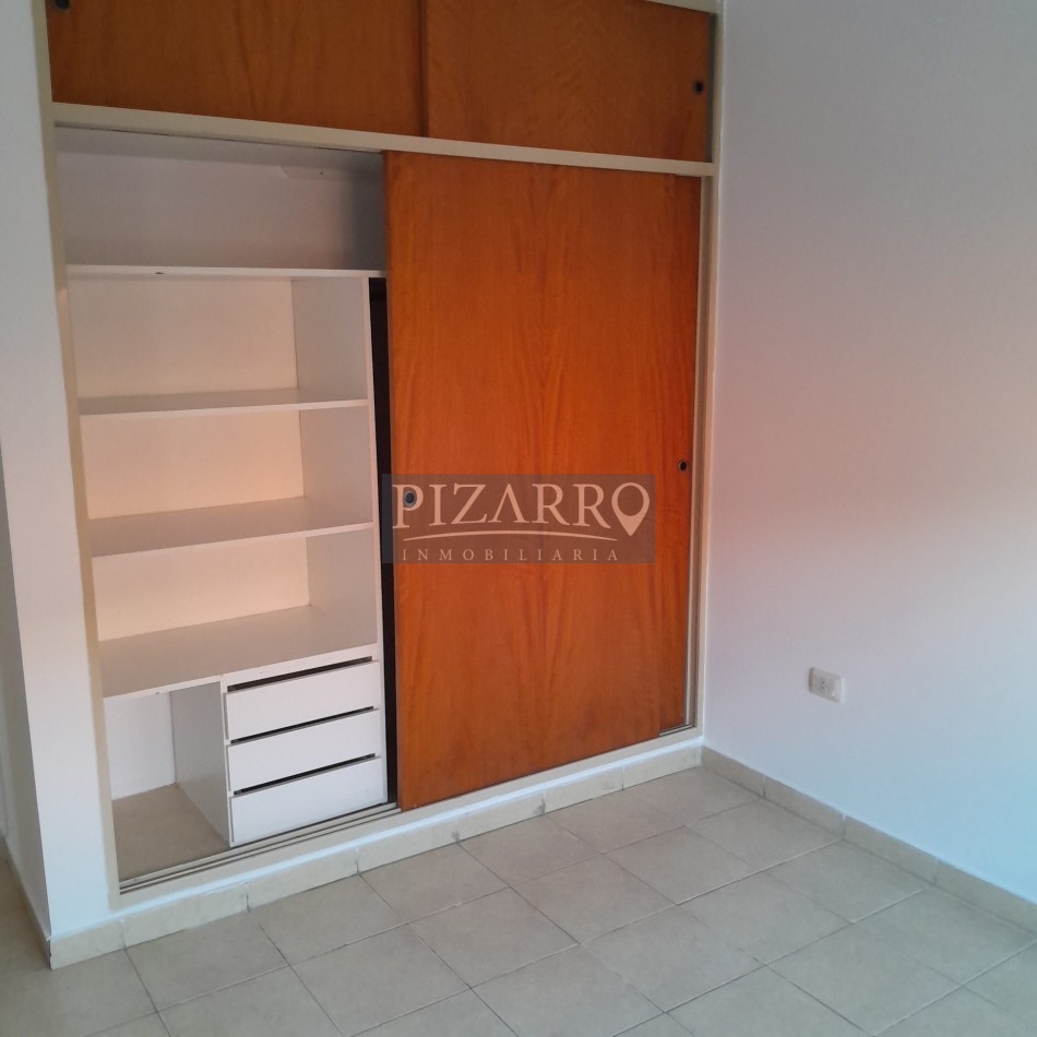 Alquiler Duplex 3 Dorm. - Patio y Cochera | Catriel Al 200