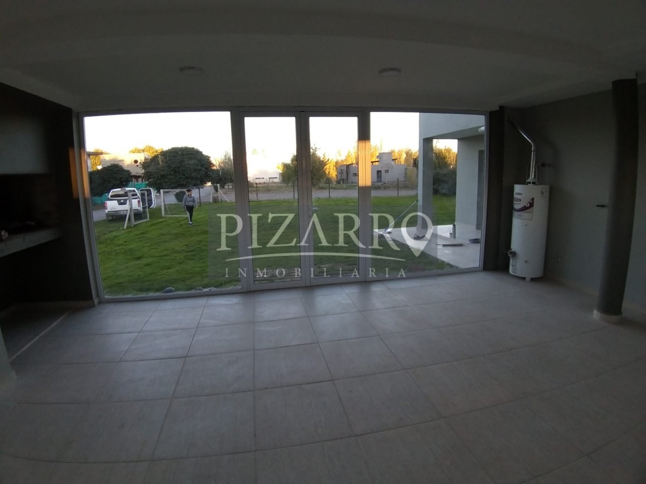  Alquiler Casa Barrio Privado La Zagala