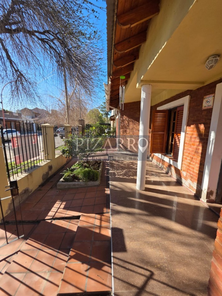 Venta Casa 4 Dormitorios - Cipolletti (B° Belgrano/Prieto) APTA CREDITO HIPOTECARIO