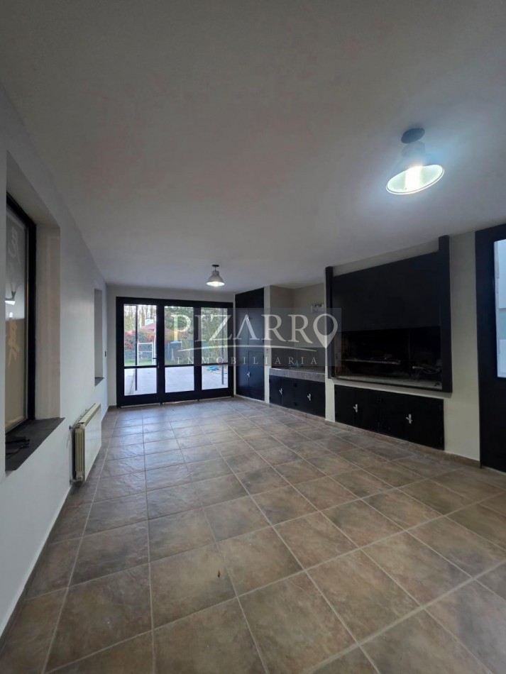 Venta Casa 4 dorm. Comahue Golf Club Neuquen - APTA CREDITO