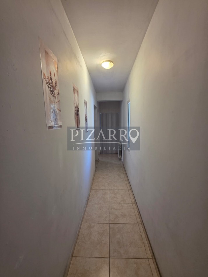 Hermosa Casa de 2 Dorm. en Barrio La Peregrina