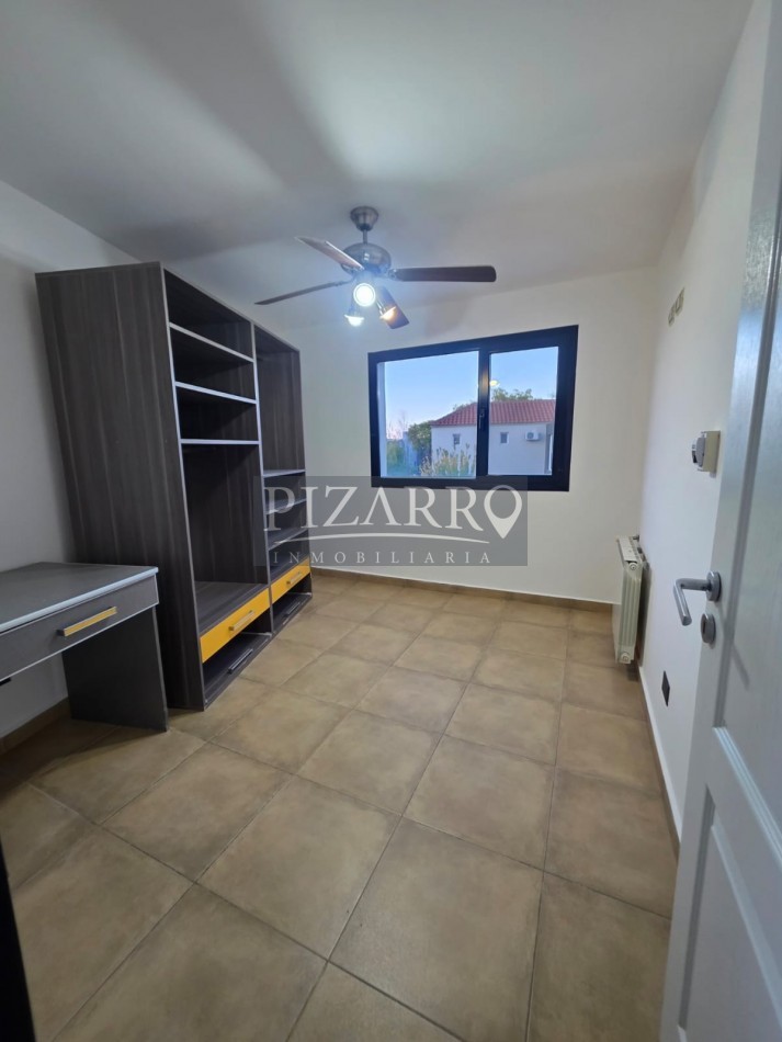 Venta Casa 4 dorm. Comahue Golf Club Neuquen - APTA CREDITO