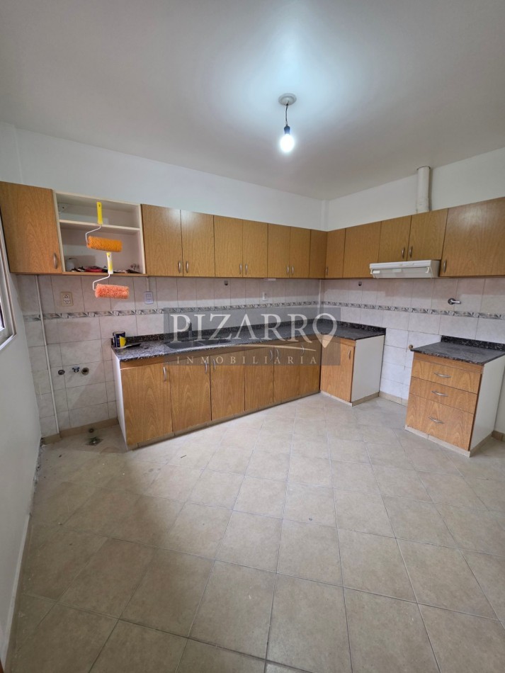 Alquiler Duplex 3 Dorm. - Patio y Cochera | Catriel Al 200