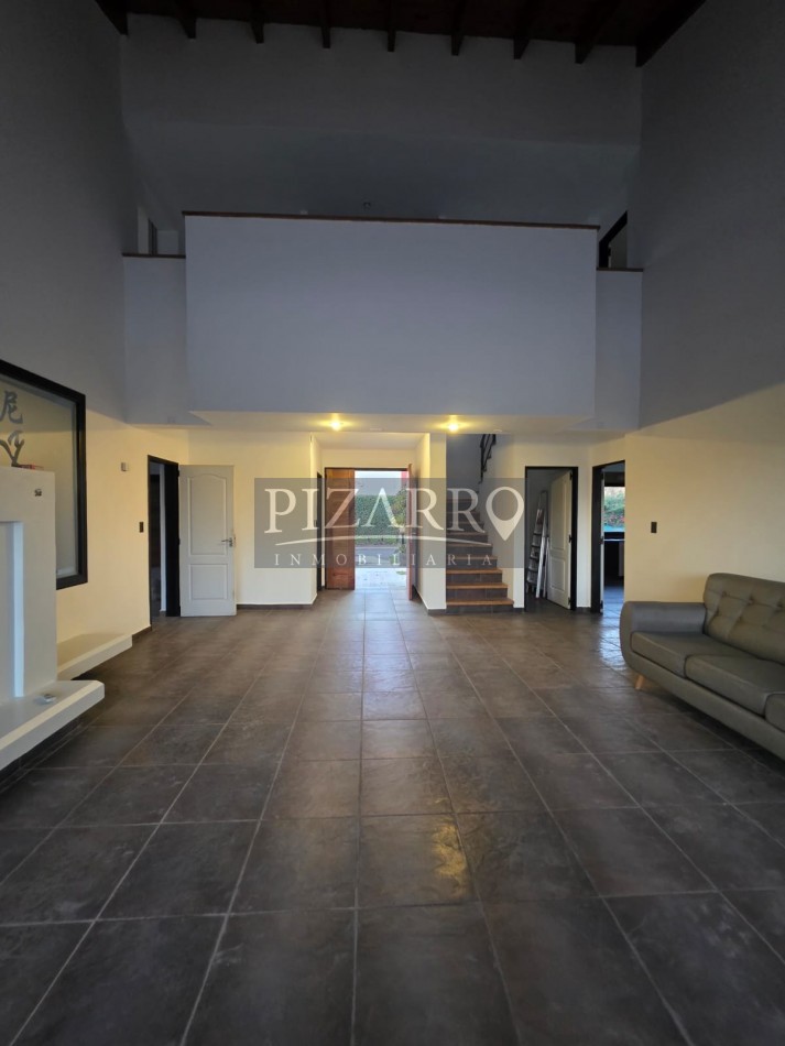 Venta Casa 4 dorm. Comahue Golf Club Neuquen - APTA CREDITO