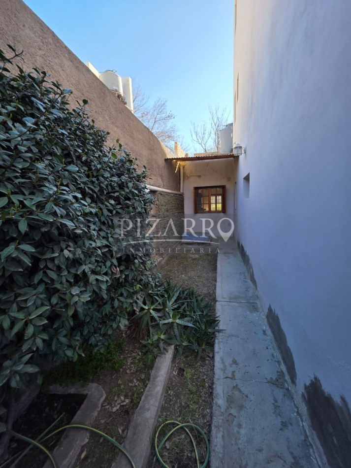 Venta Casa 4 Dormitorios - Cipolletti (B° Belgrano/Prieto) APTA CREDITO HIPOTECARIO