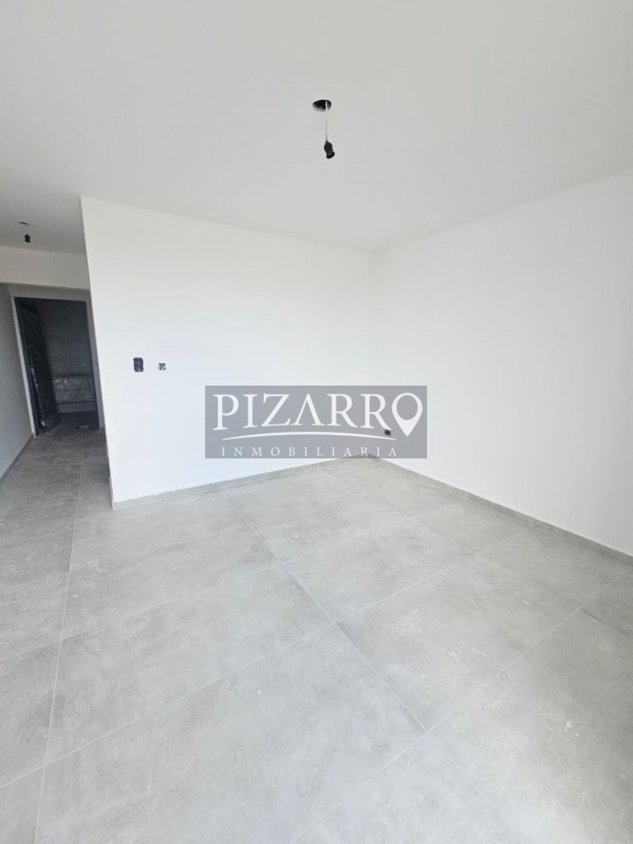 Venta Duplex Nivel Gerencial tres dormitorios zona Confluencia