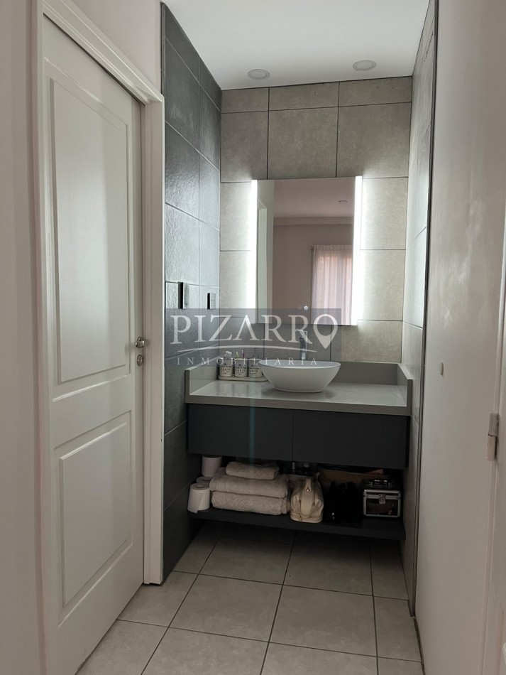 Alquiler Casa La Zagala - Neuquen | 6 Amb. en Planta Baja con Jardin