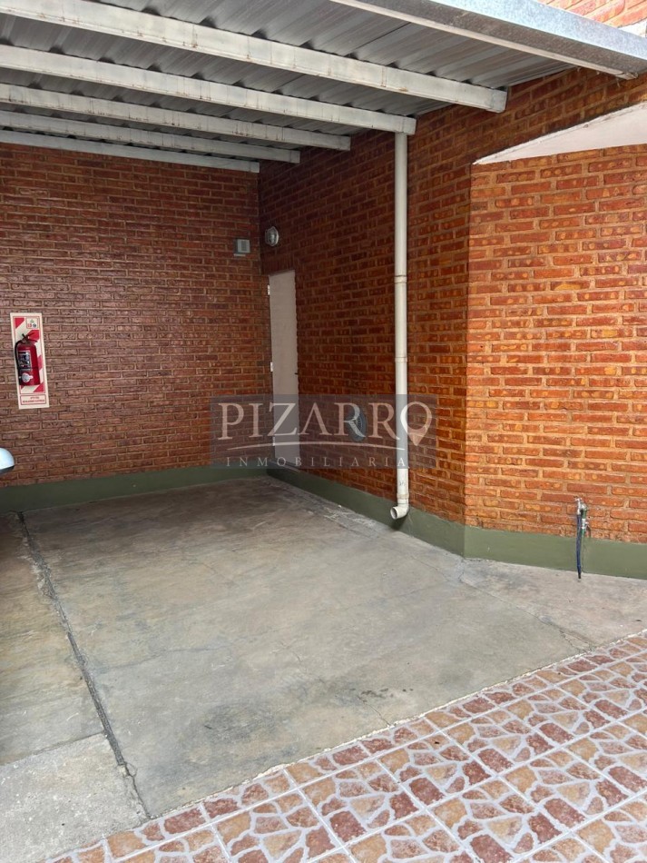 Duplex 2 Dorm. - Patio y Cochera | Catriel Al 200