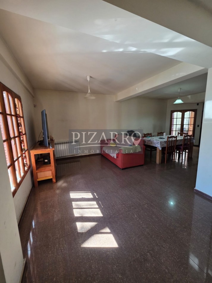 Venta Casa 4 Dormitorios - Cipolletti (B° Belgrano/Prieto) APTA CREDITO HIPOTECARIO