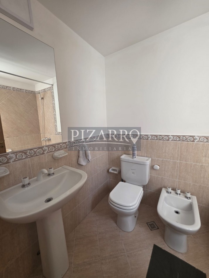Alquiler Duplex 3 dorm en Complejo Cerrado.