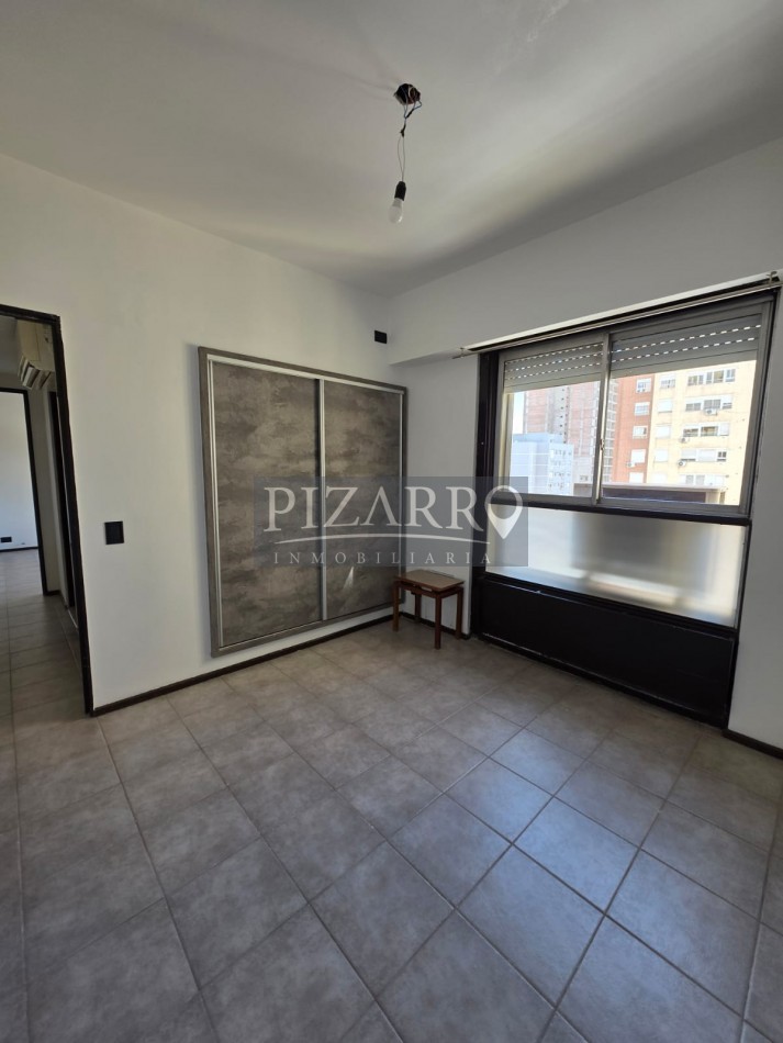 Departamento de 2 Dorm. - Av Argentina 175 - Galeria Jardin