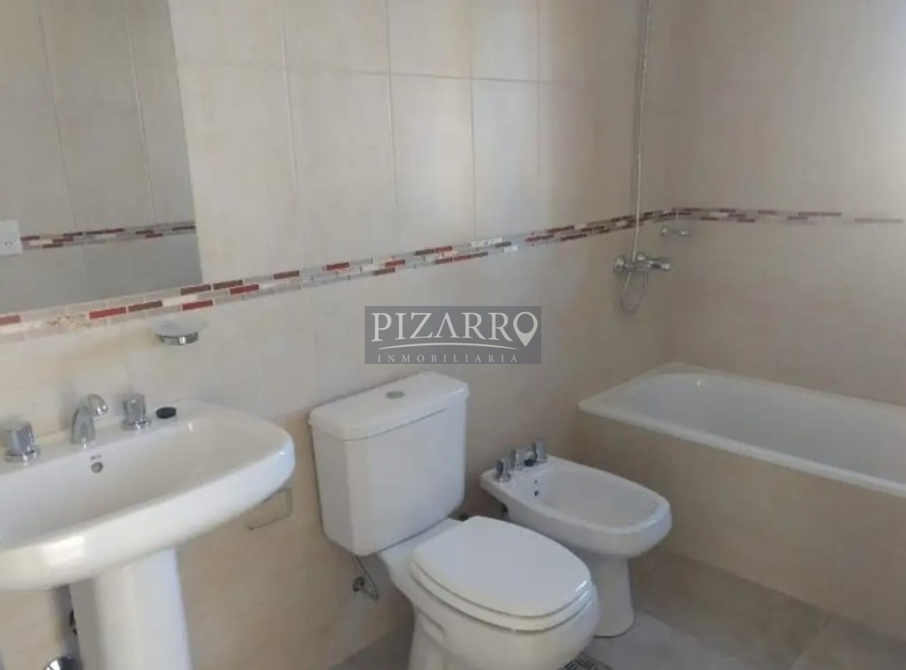 Alquiler Duplex Dos Dorm. Barrio Canal V