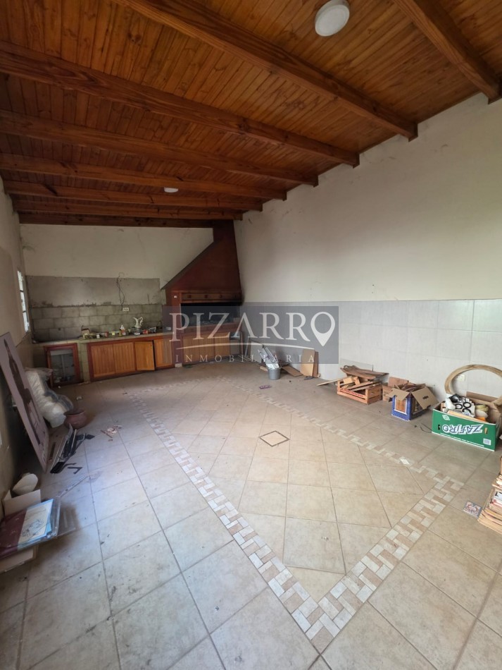 Venta Lote 400 m² con 2 Casas | Ideal Inversion o Desarrolladores | Montevideo 253