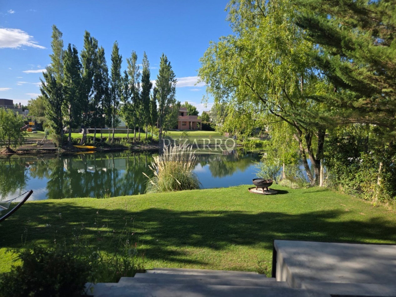 Alquiler Casa Amoblada Barrio La Zagala Neuquen