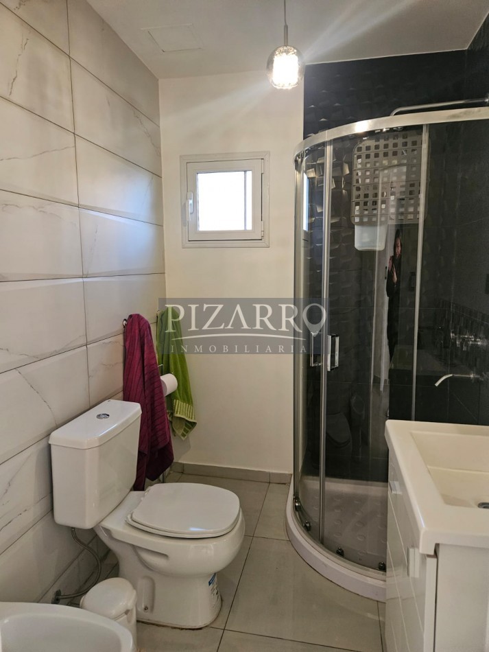 Venta Casa 3 dorm. Barrio Privado La Zagala