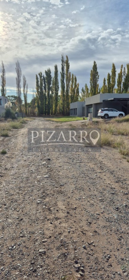 Venta Lotes en Barrio El Vergel (entre Neuquen y Centenario)