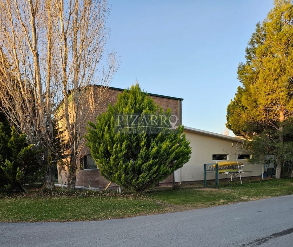 Casa en Barrio Privado La Zagala
