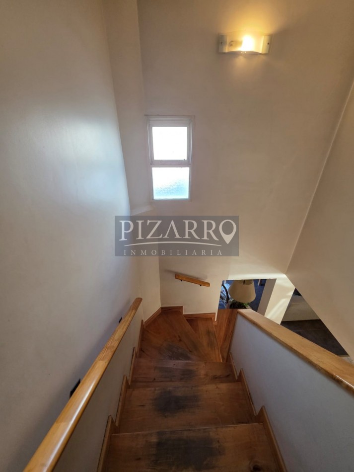 Duplex 3 dorm - Garage - Patio con parrilla - Excelente ubicacion.