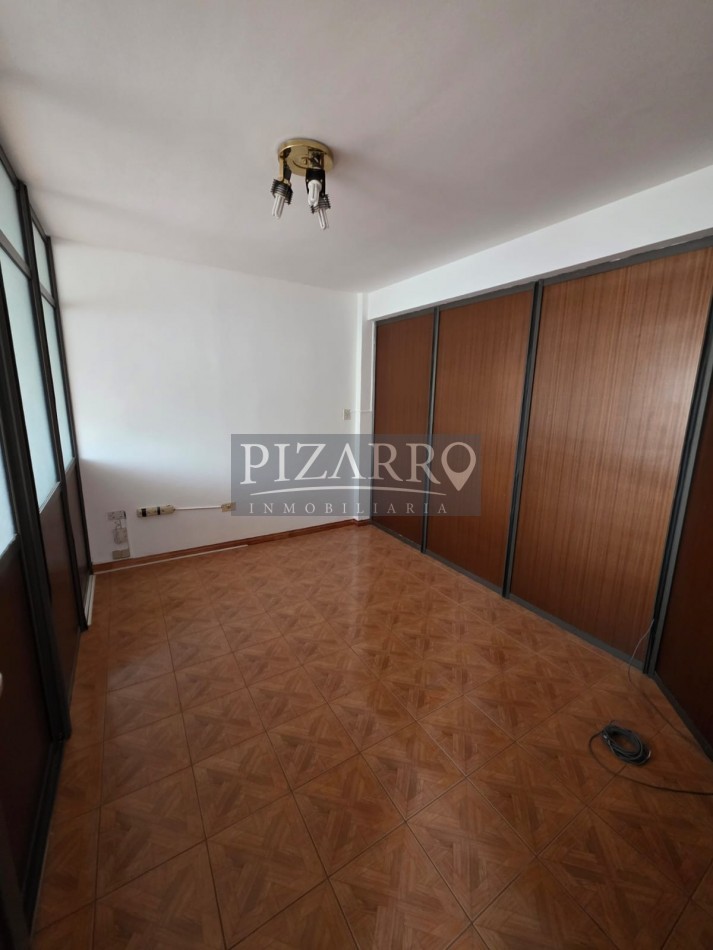 Alquiler Oficina Comercial - Ubicacion Estrategica