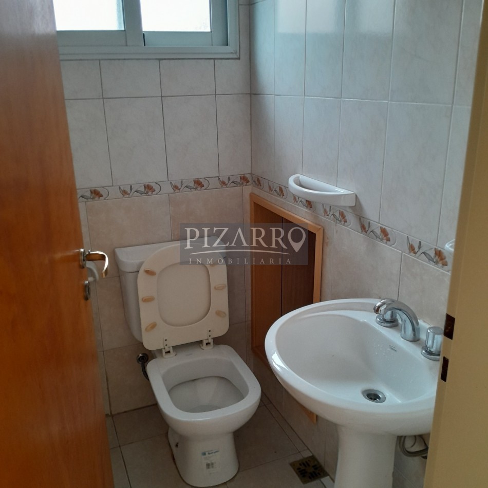 Duplex 2 Dorm. - Patio y Cochera | Catriel Al 200