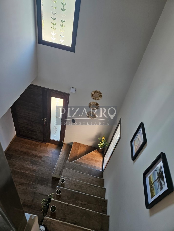 Hermoso Duplex barrio privado La Peregrina