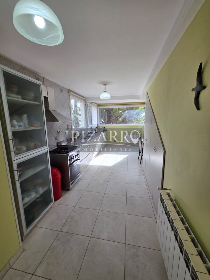 Casa en Barrio Privado La Zagala