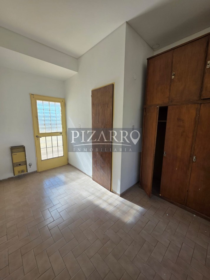 Alquiler Casa 4 dorm con patio y cochera cubierta