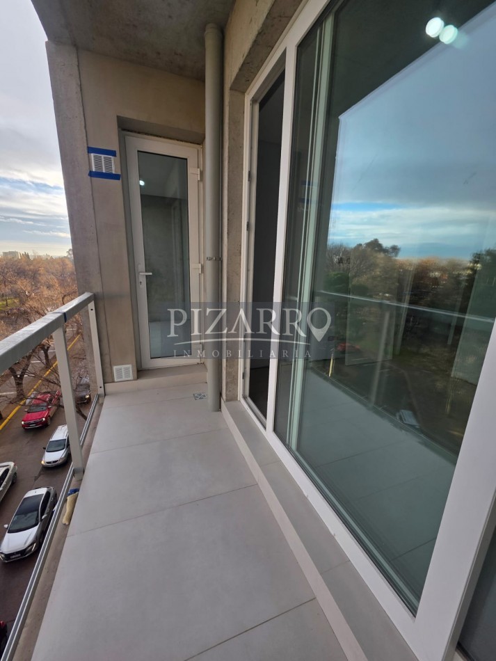 Departamento un dormitorio, edificio Green Tower.