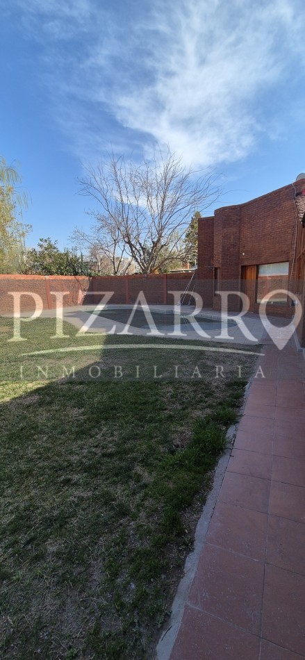 Casa Barrio Costa del Sol, Zona Rio Grande.