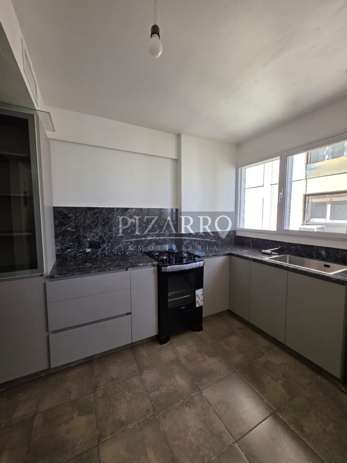 Departamento de 2 Dorm. - Av Argentina 175 - Galeria Jardin