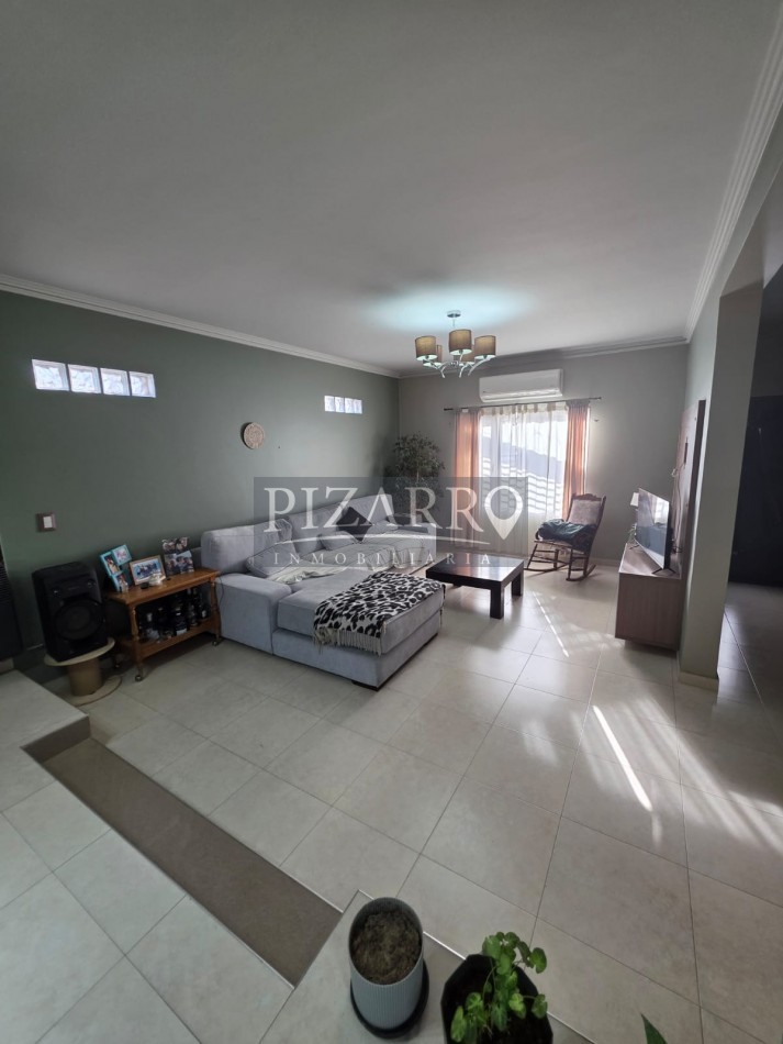 Alquiler Casa en Esquina 3 Dorm. - Ignacio Rivas y Forquera, Neuquen
