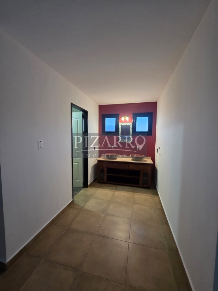 Venta Casa 4 dorm. Comahue Golf Club Neuquen - APTA CREDITO