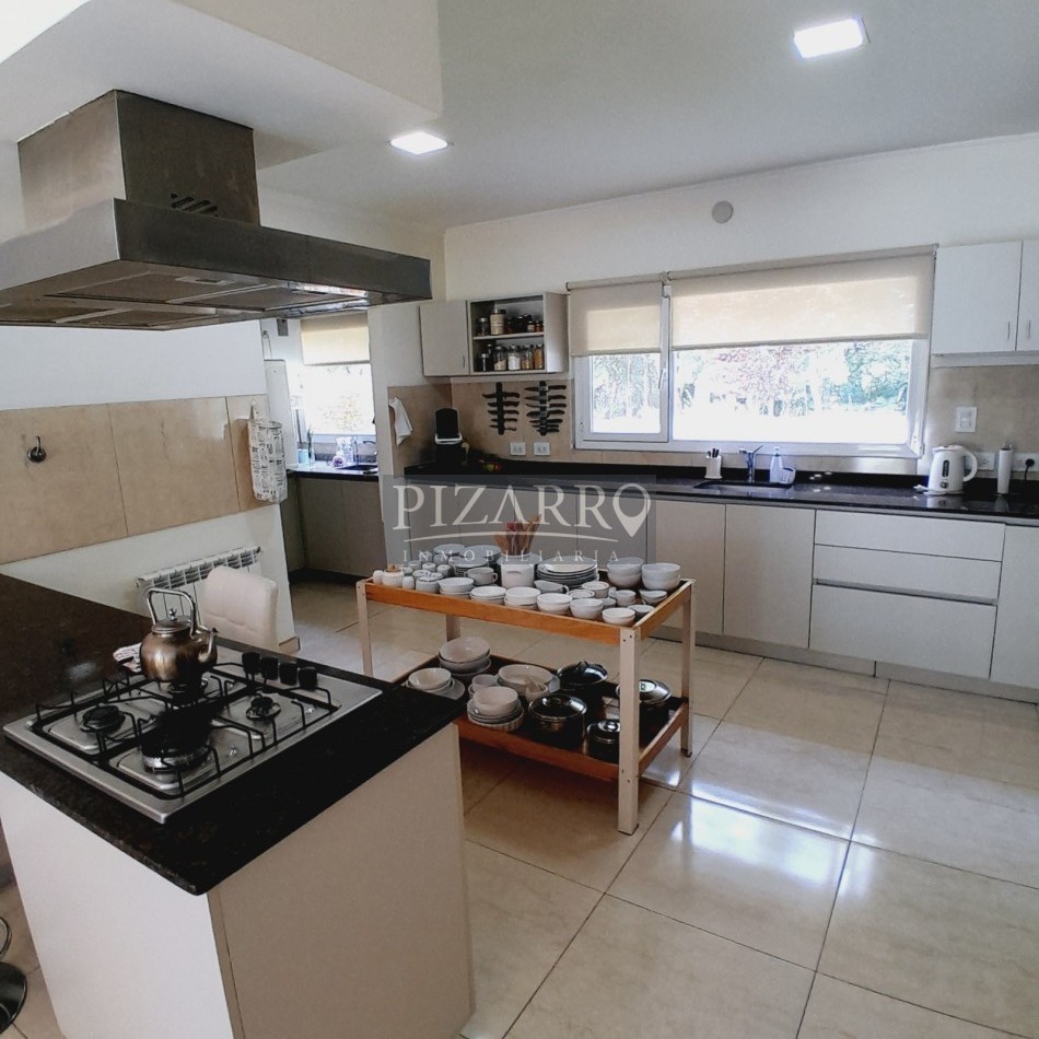 Venta Casa en Barrio Cerrado Finca Laguna Blanca