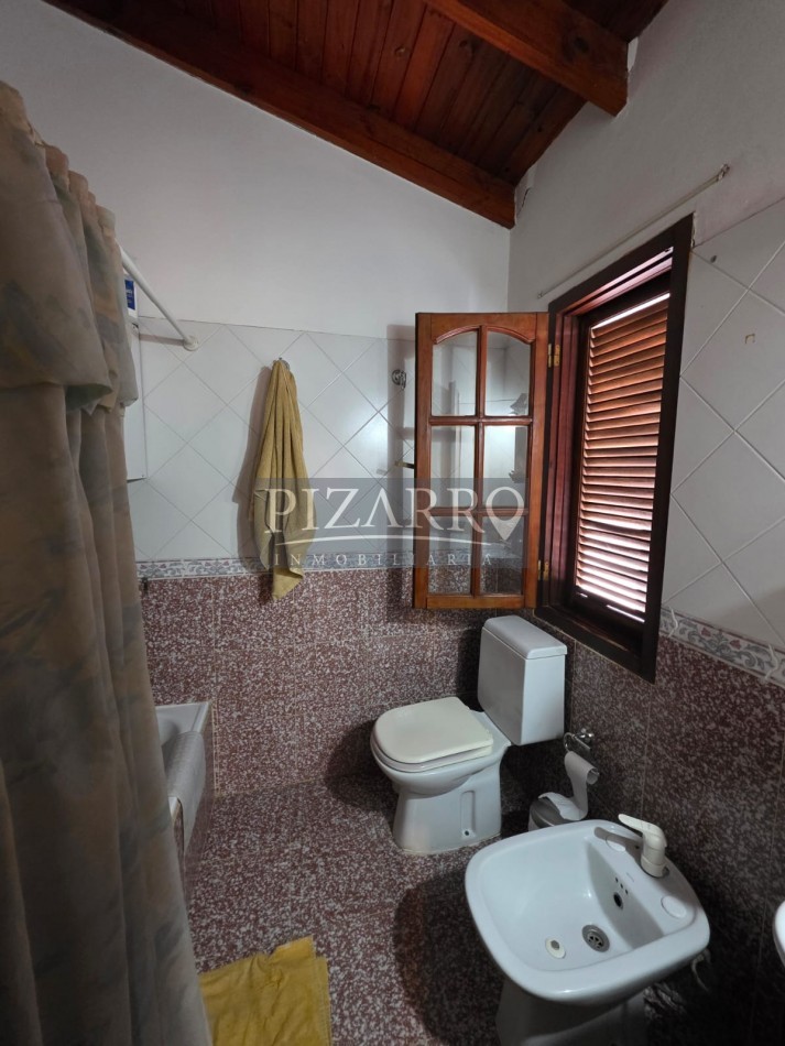 Venta Casa 3 Dormitorios con Jardin y Quincho | Rio Diamante 800 