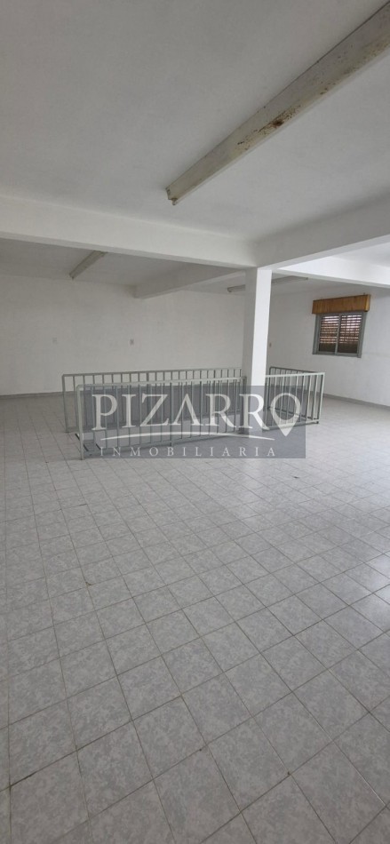 Venta Local Comercial con deposito y casa