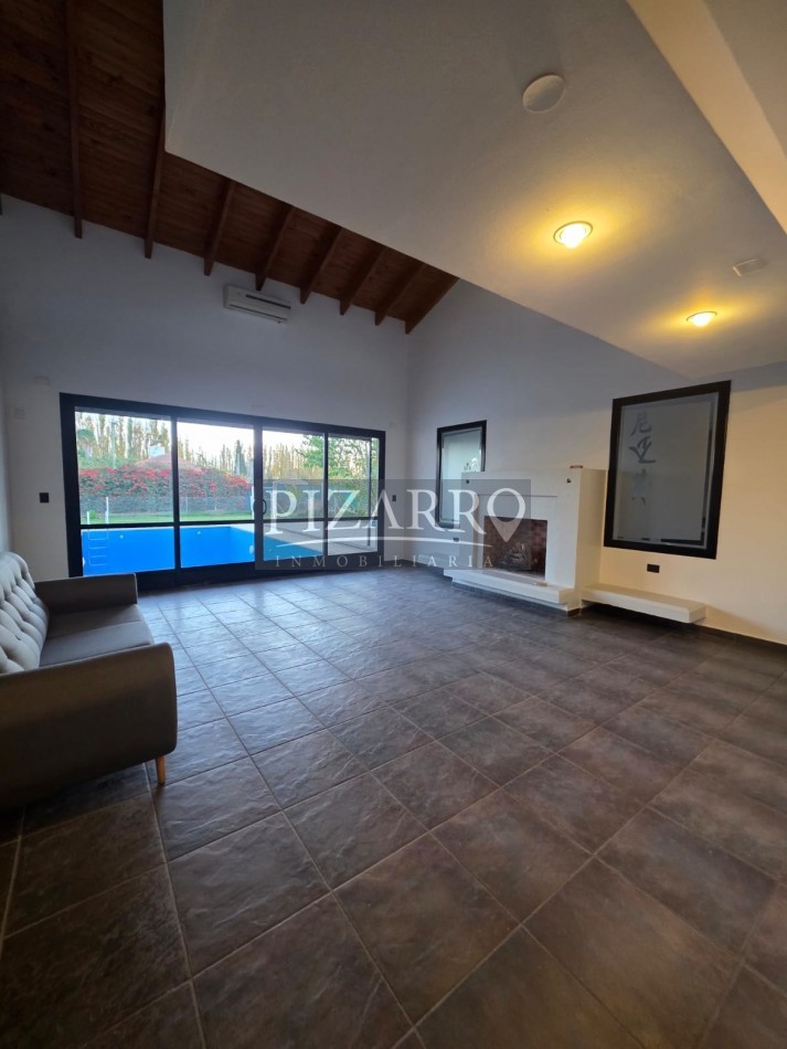 Venta Casa 4 dorm. Comahue Golf Club Neuquen - APTA CREDITO