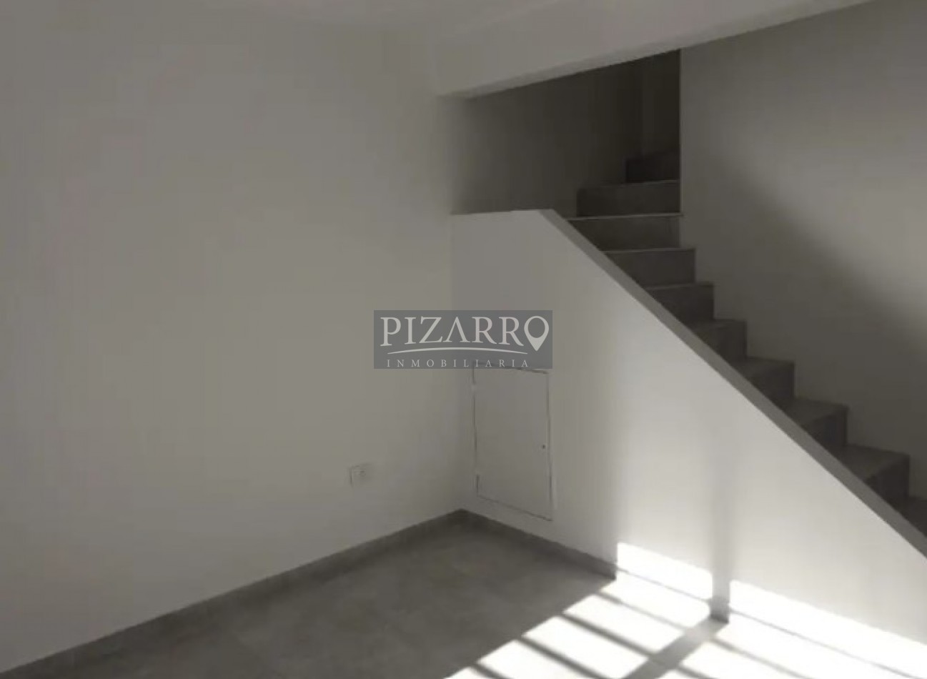 Alquiler Duplex Dos Dorm. Barrio Canal V