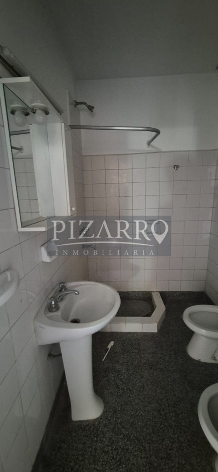 Venta Casa a Restaurar, Rio Agrio al 100
