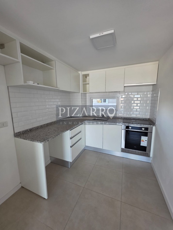 Venta Departamento 2 Dorm. con Cochera - Edificio Gatica 498 