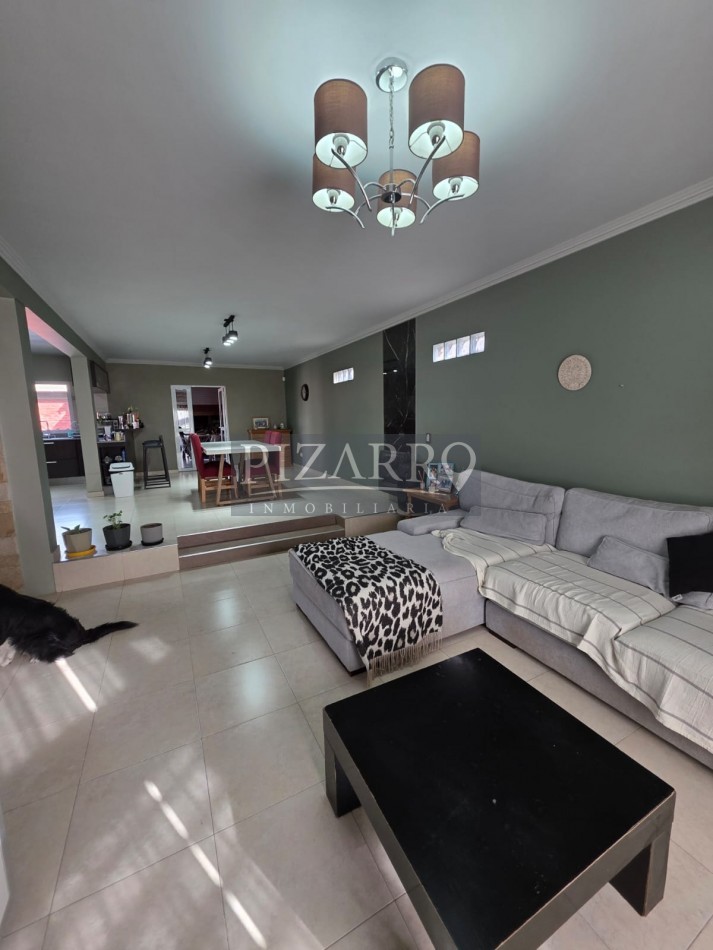 Alquiler Casa en Esquina 3 Dorm. - Ignacio Rivas y Forquera, Neuquen