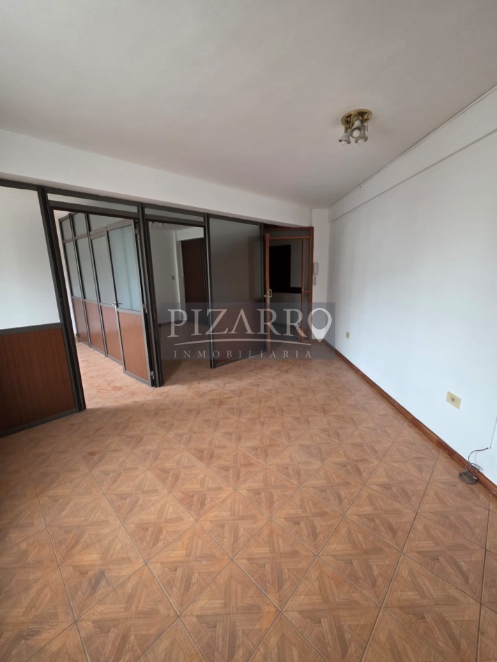 Alquiler Oficina Comercial - Ubicacion Estrategica