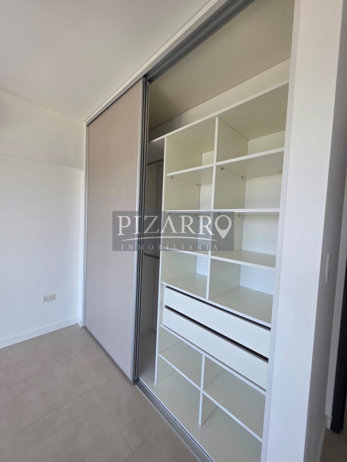 Venta Departamento 2 Dorm. con Cochera - Edificio Gatica 498 