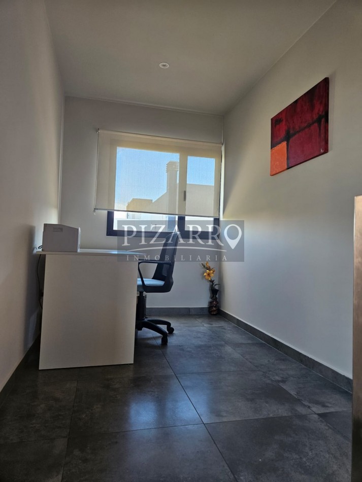 Duplex de 2 dormitorios + escritorio en B° La Peregrina