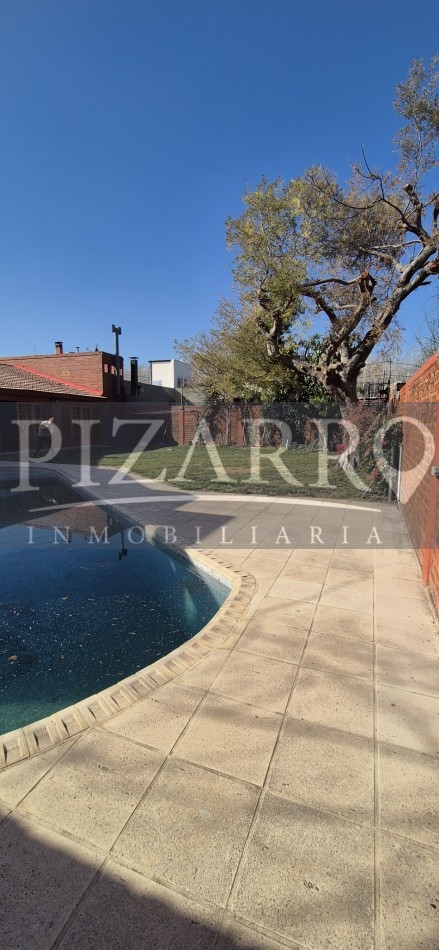 Casa Barrio Costa del Sol, Zona Rio Grande.