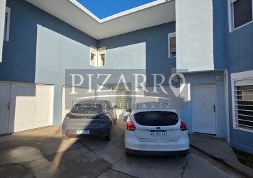 Duplex 3 dorm - Garage - Patio con parrilla - Excelente ubicacion.