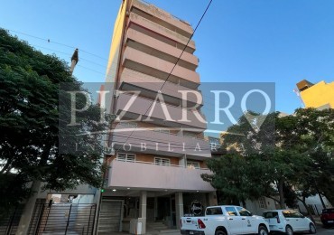 Departamento Centrico con balcon y cochera