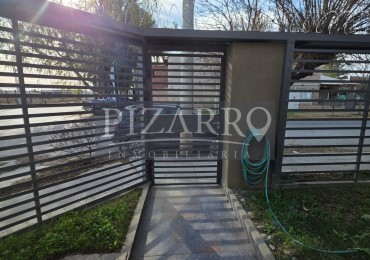 Alquiler Casa en Esquina 3 Dorm. - Ignacio Rivas y Forquera, Neuquen